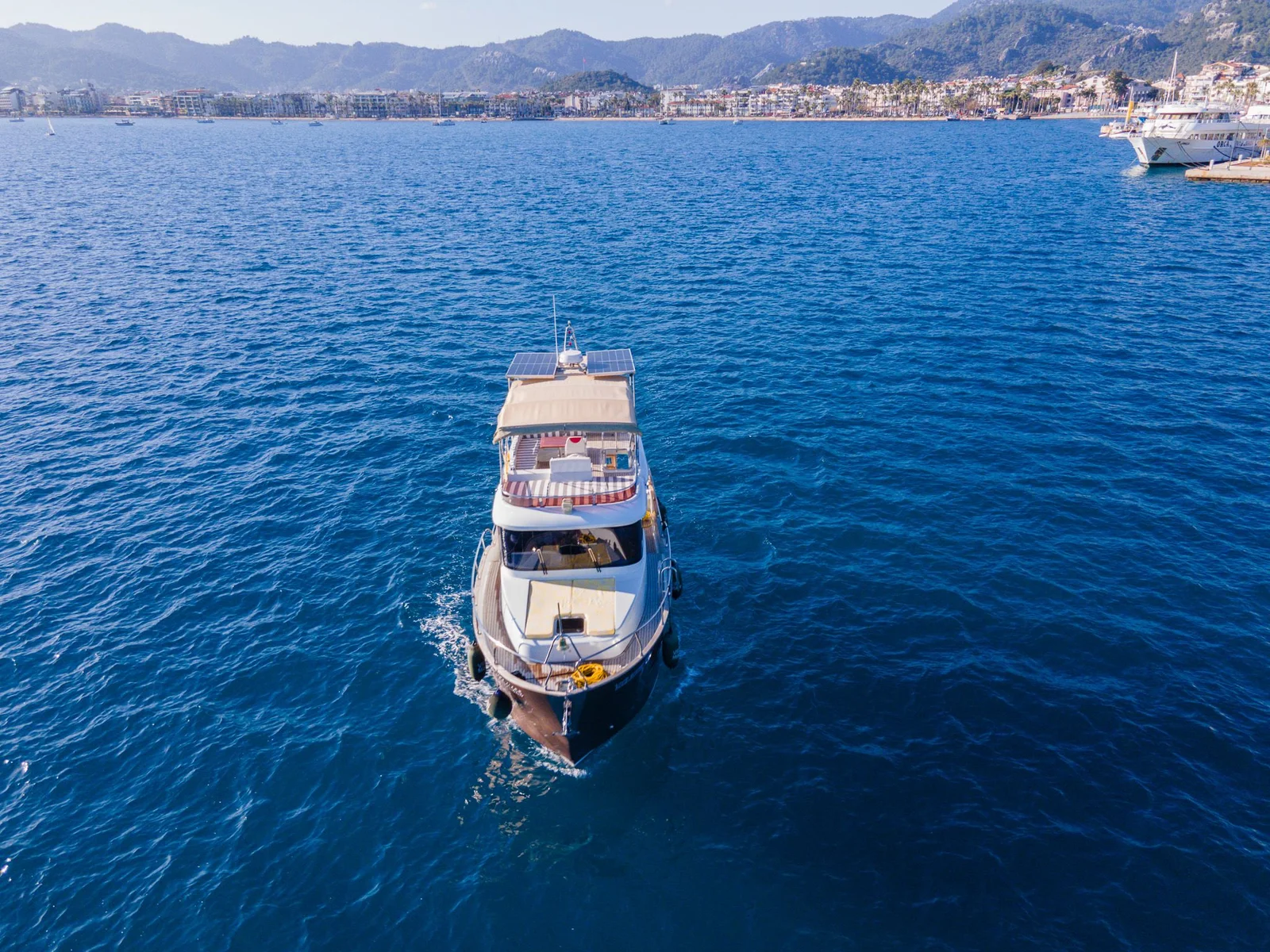 CUSTOM TRAWLER görsel 14