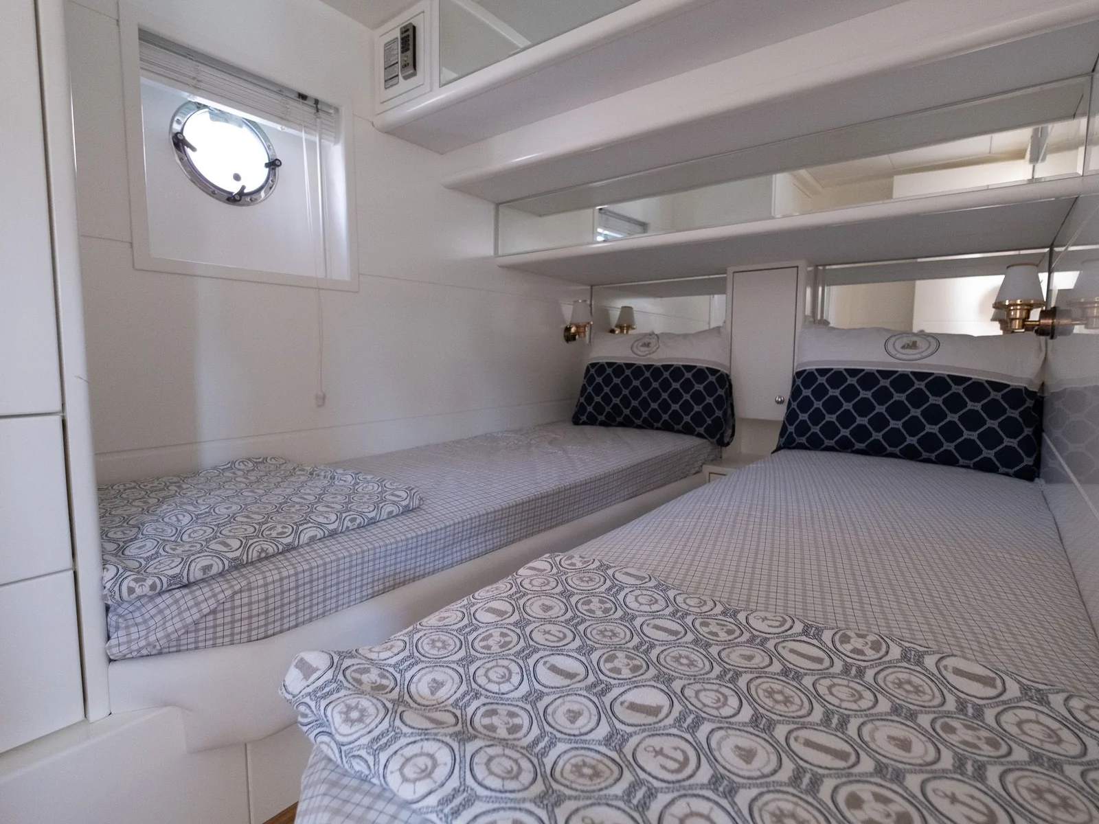 CUSTOM TRAWLER görsel 55
