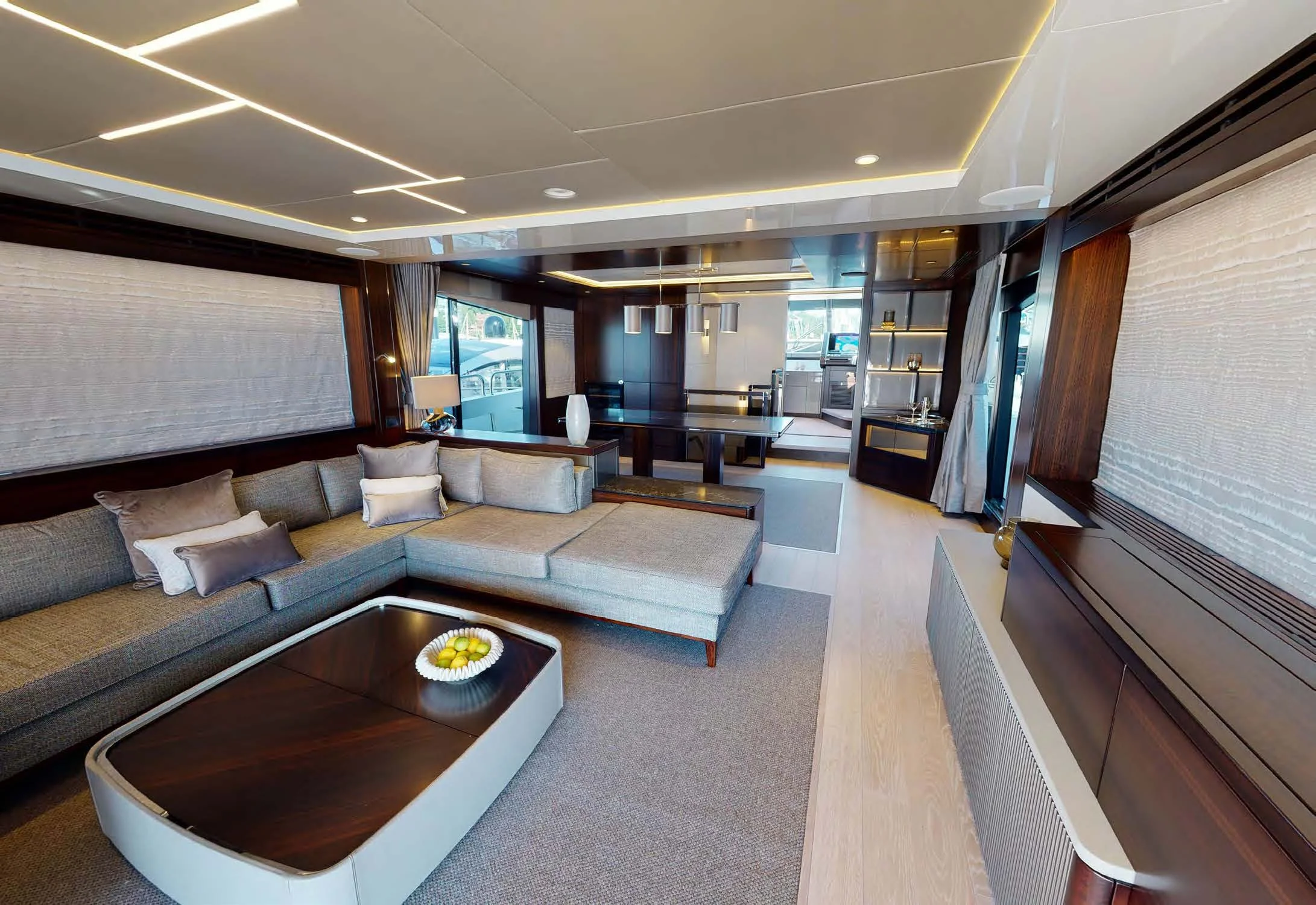 SUNSEEKER 88 YACHT görsel 18