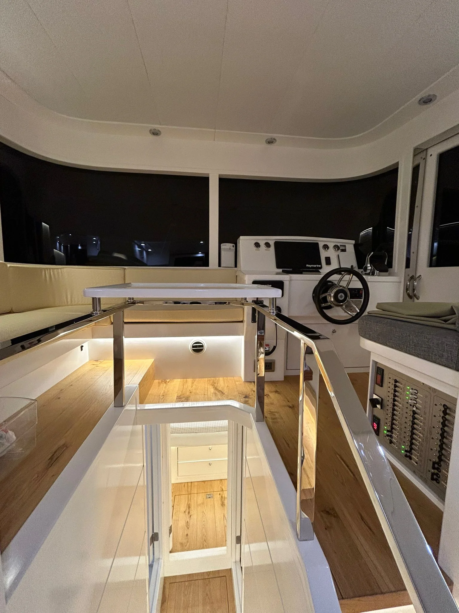 CUSTOM TRAWLER görsel 34