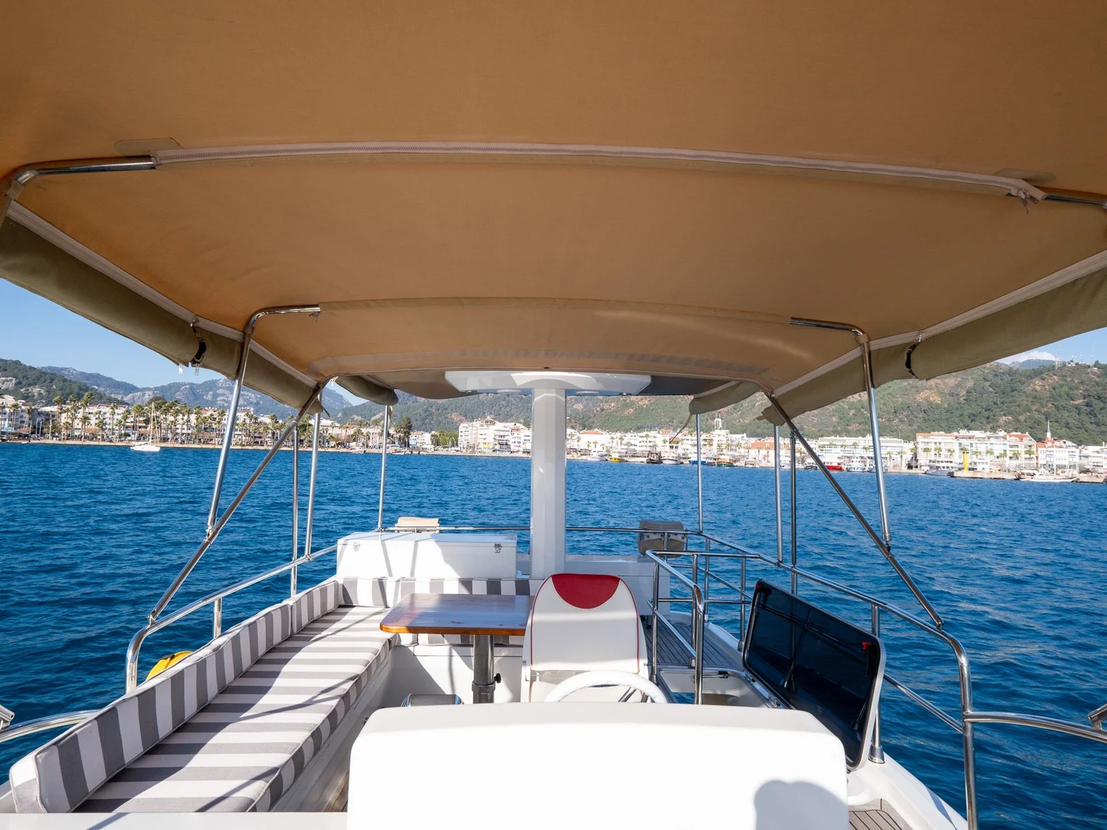 CUSTOM TRAWLER görsel 29