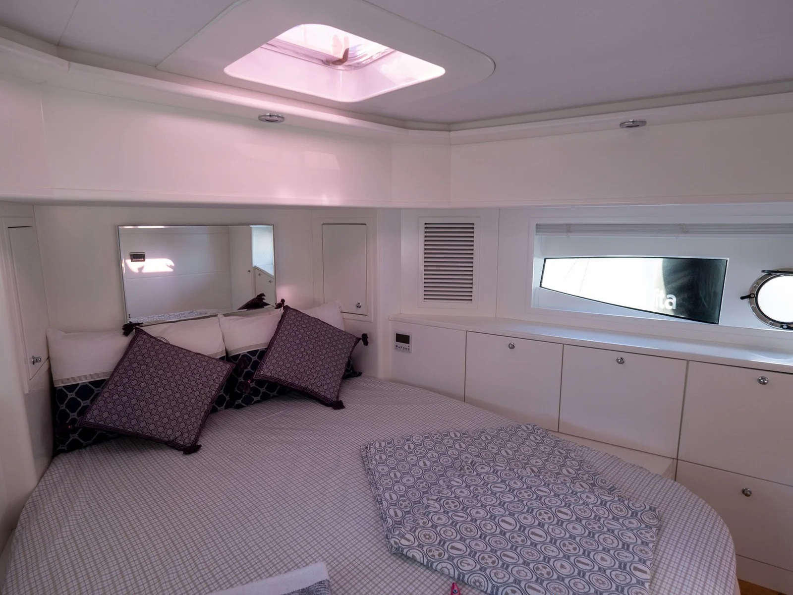 CUSTOM TRAWLER görsel 50