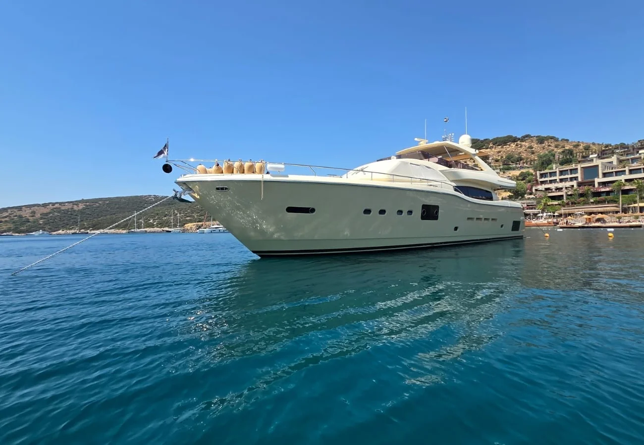 FERRETTI 840 ALTURA görsel 13