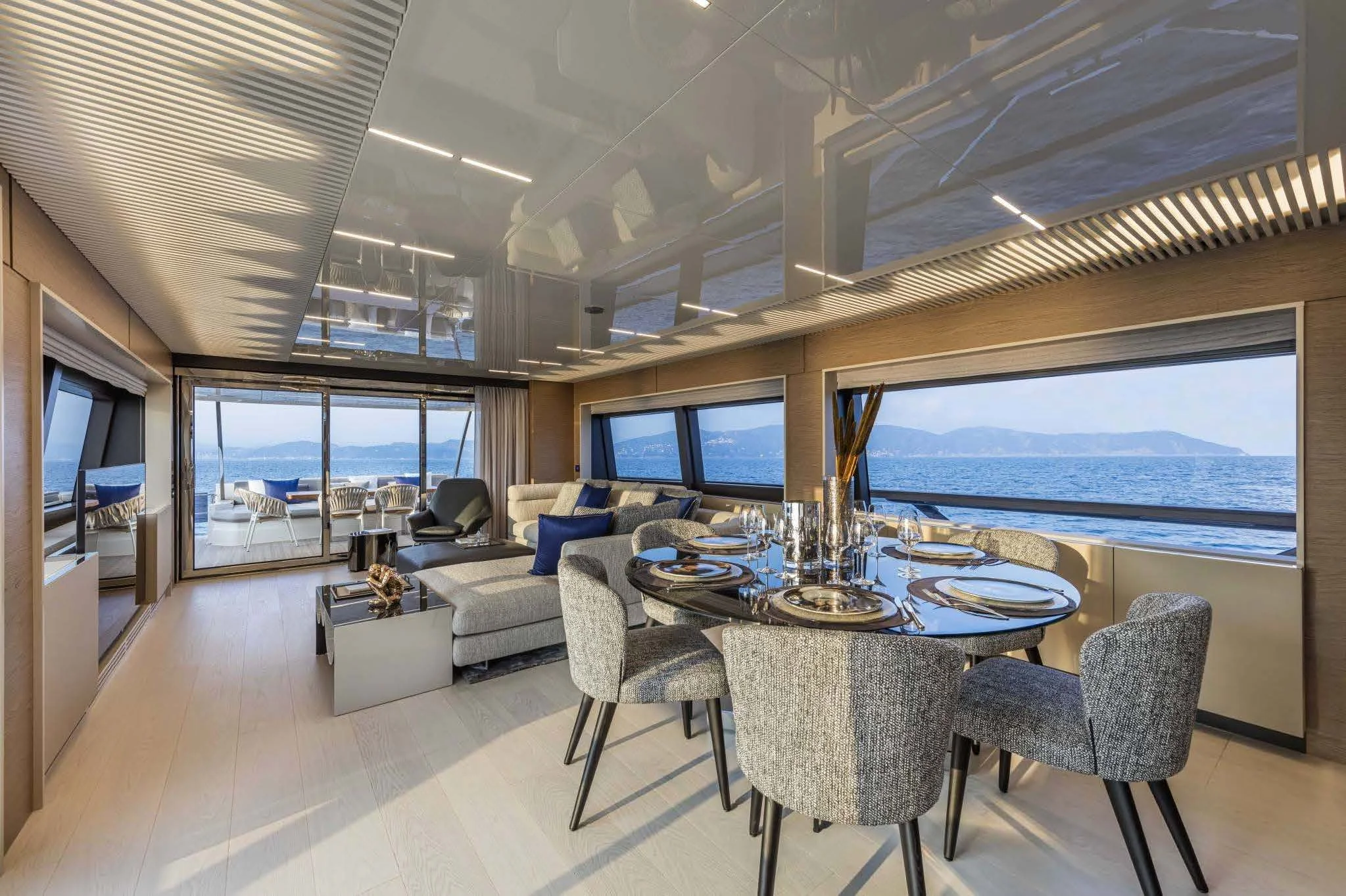 FERRETTI 920 görsel 5