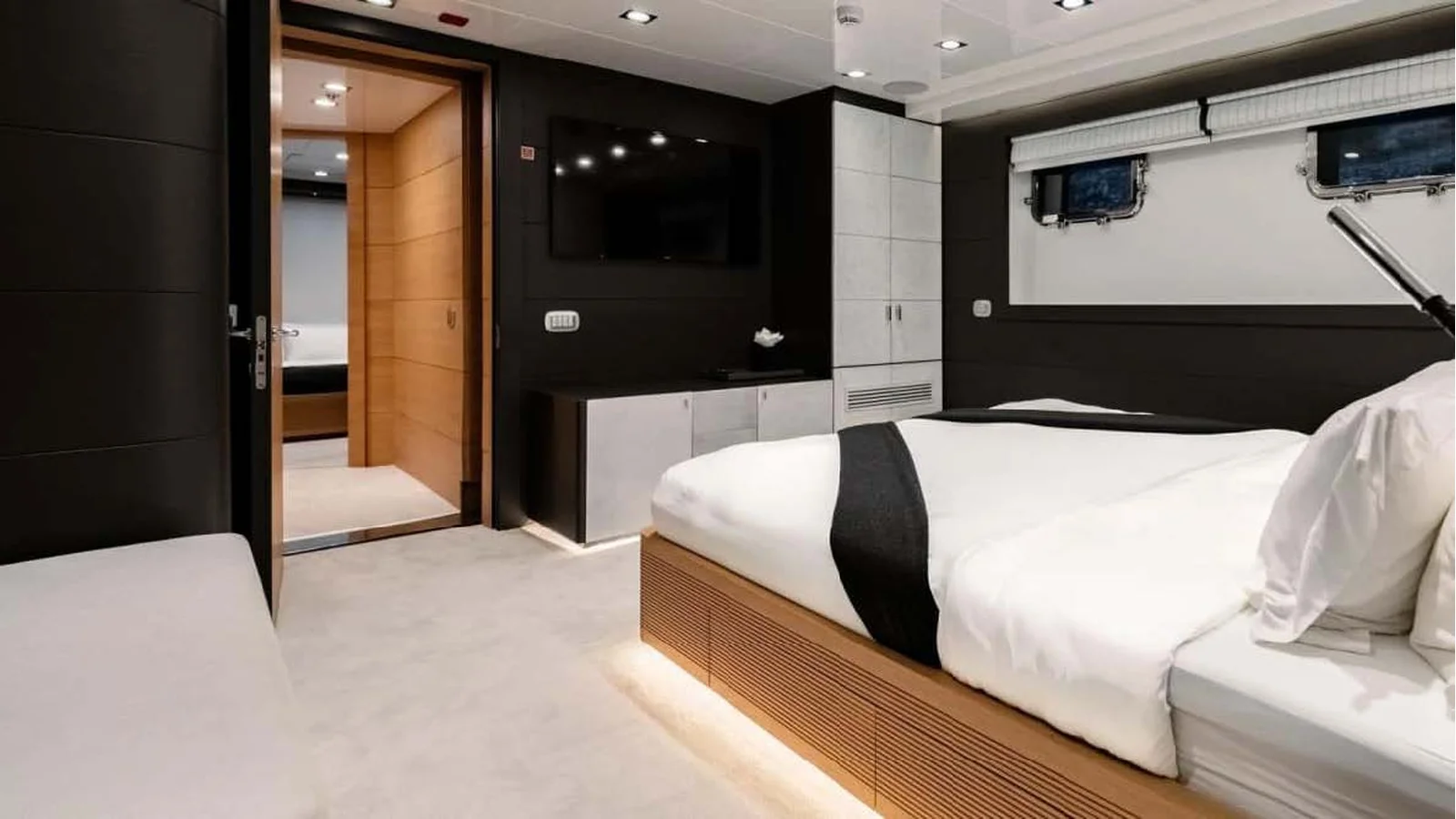 ORTONA NAVI 164 görsel 30