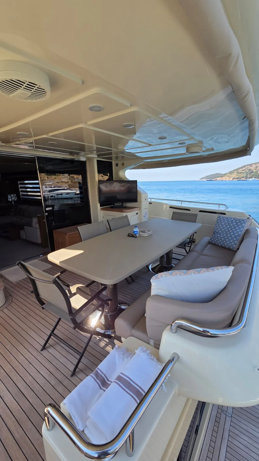 FERRETTI 840 ALTURA görsel 21