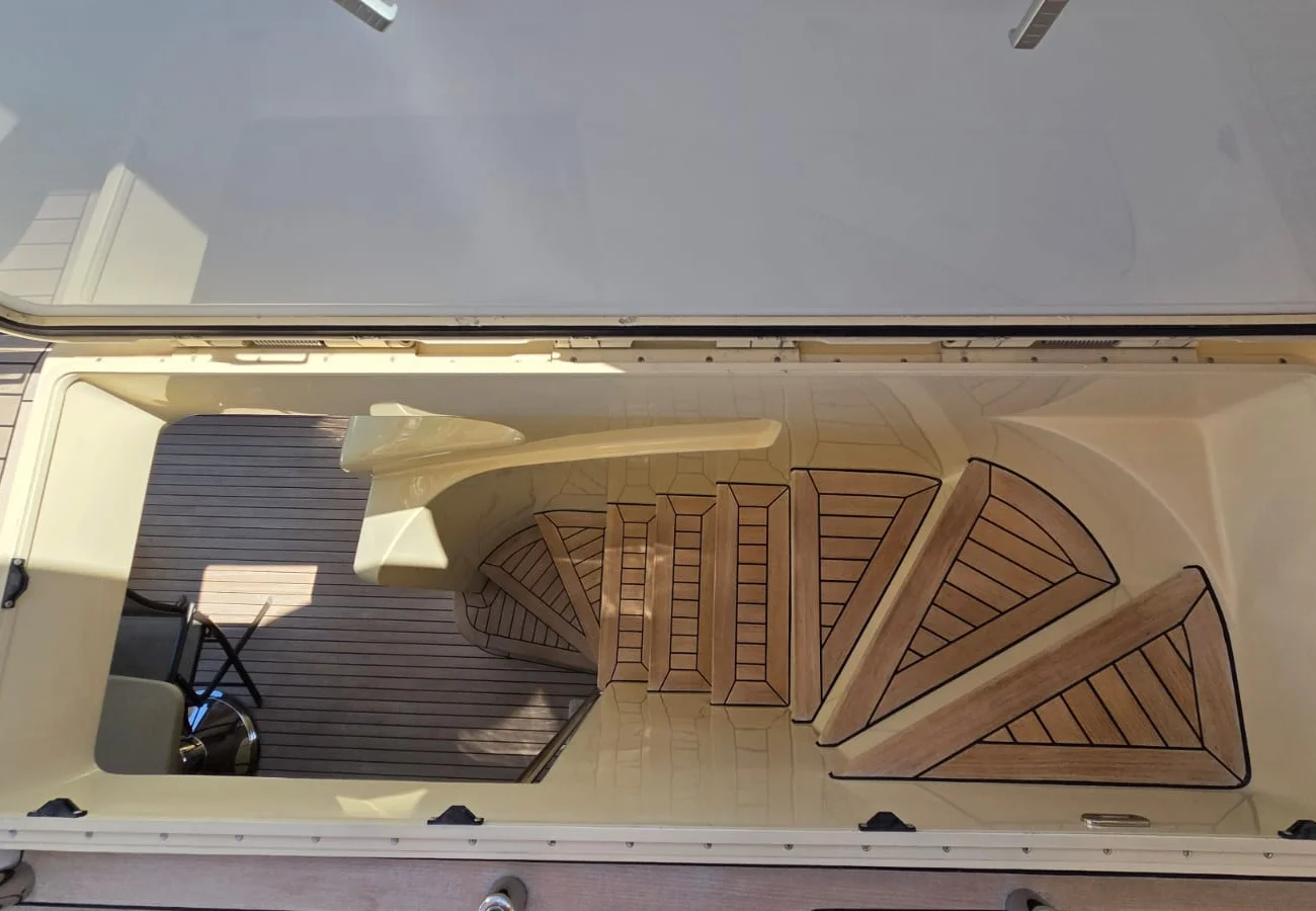 FERRETTI 840 ALTURA görsel 40