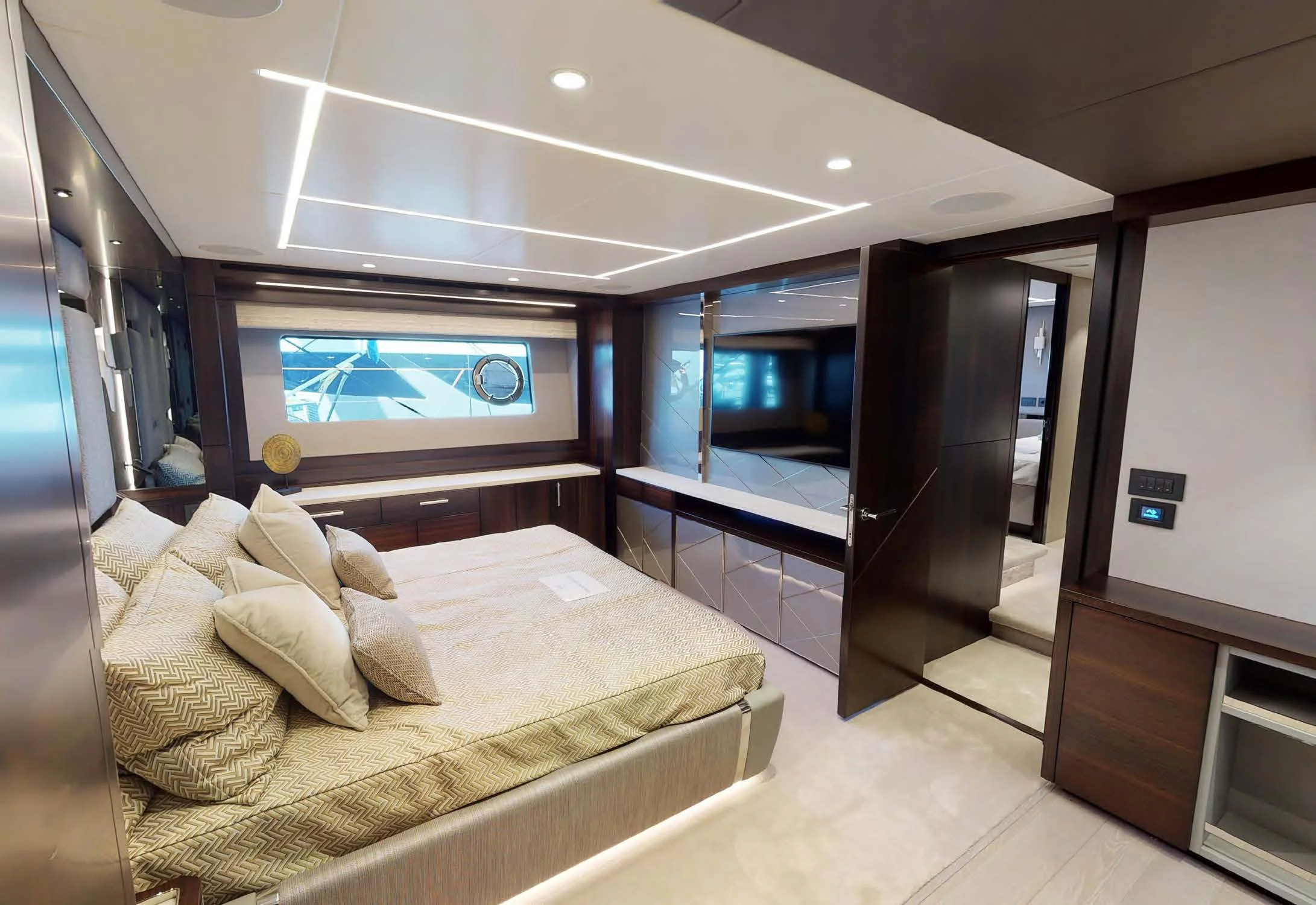 SUNSEEKER 88 YACHT görsel 30