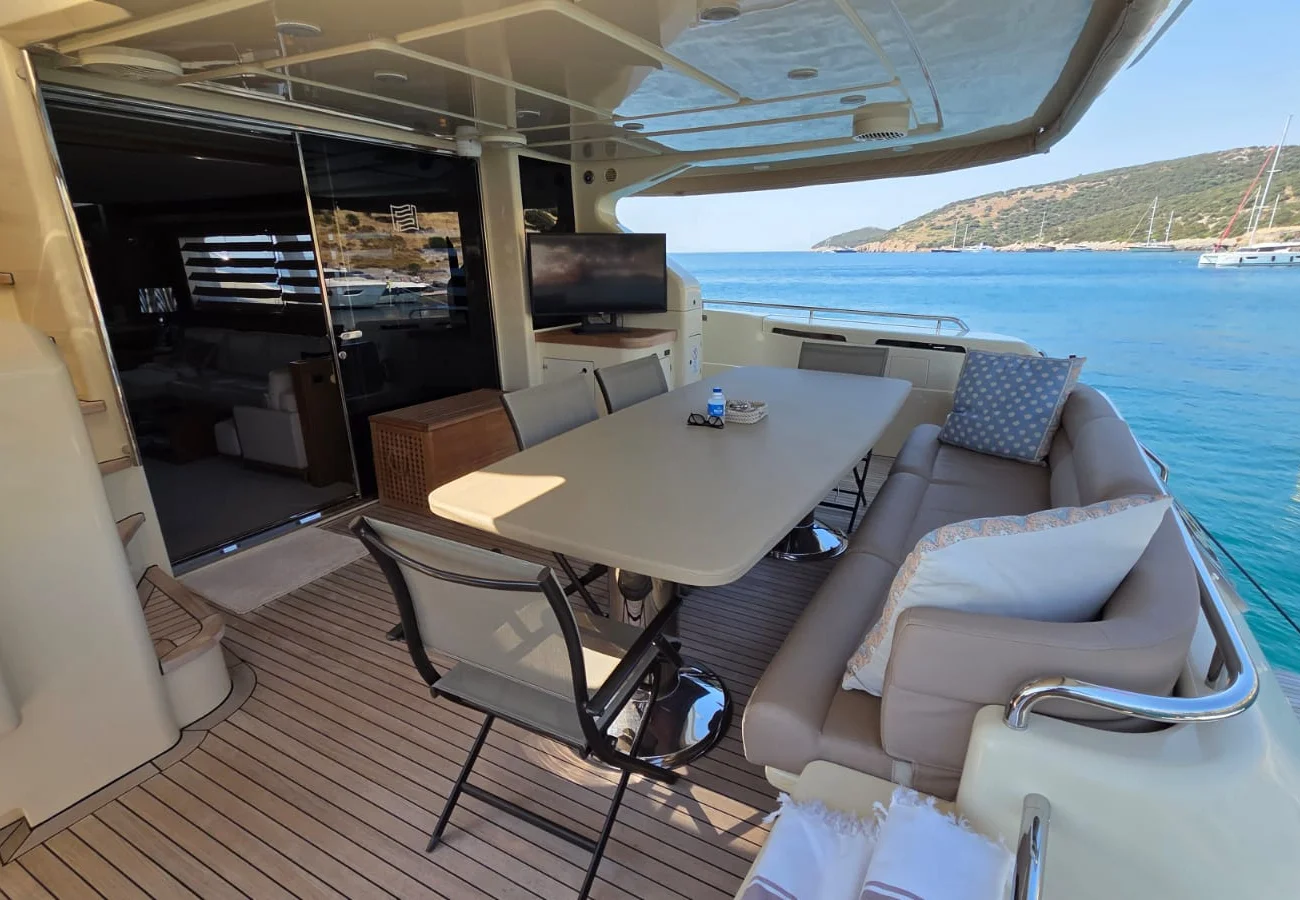 FERRETTI 840 ALTURA görsel 23