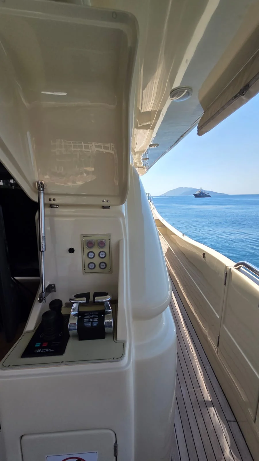 FERRETTI 840 ALTURA görsel 27