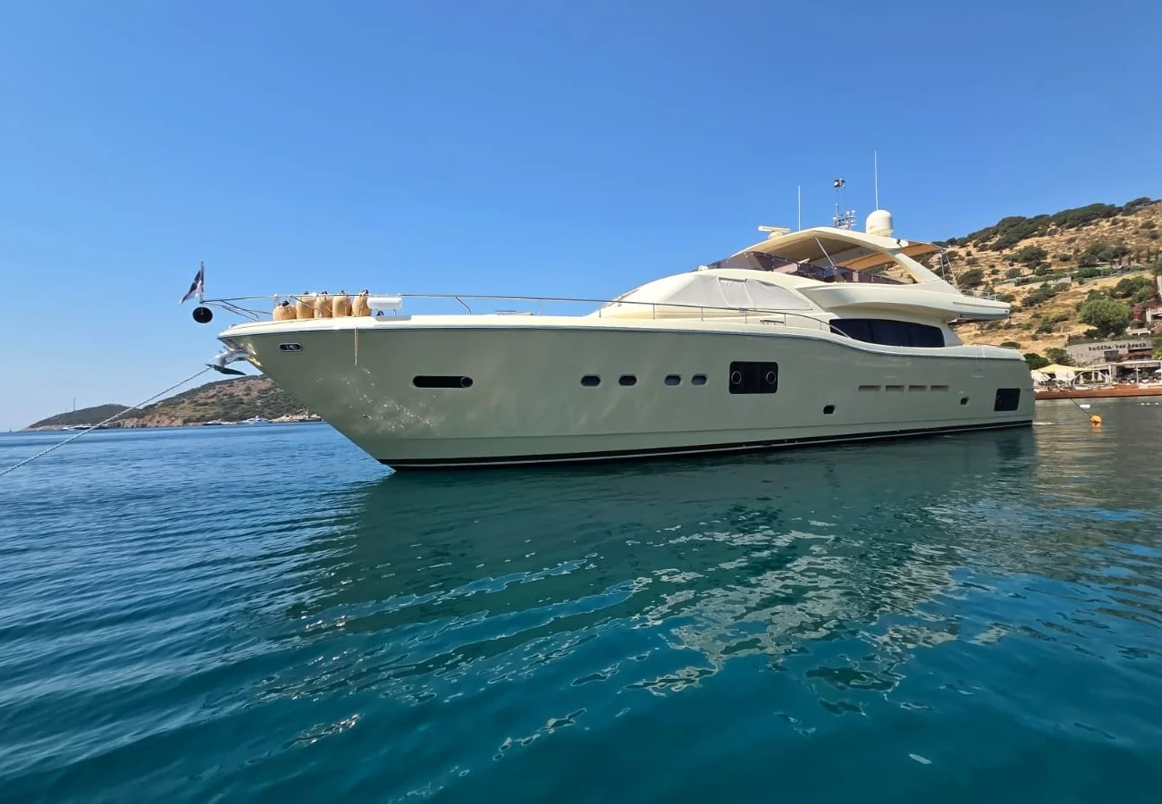 FERRETTI 840 ALTURA görsel 14