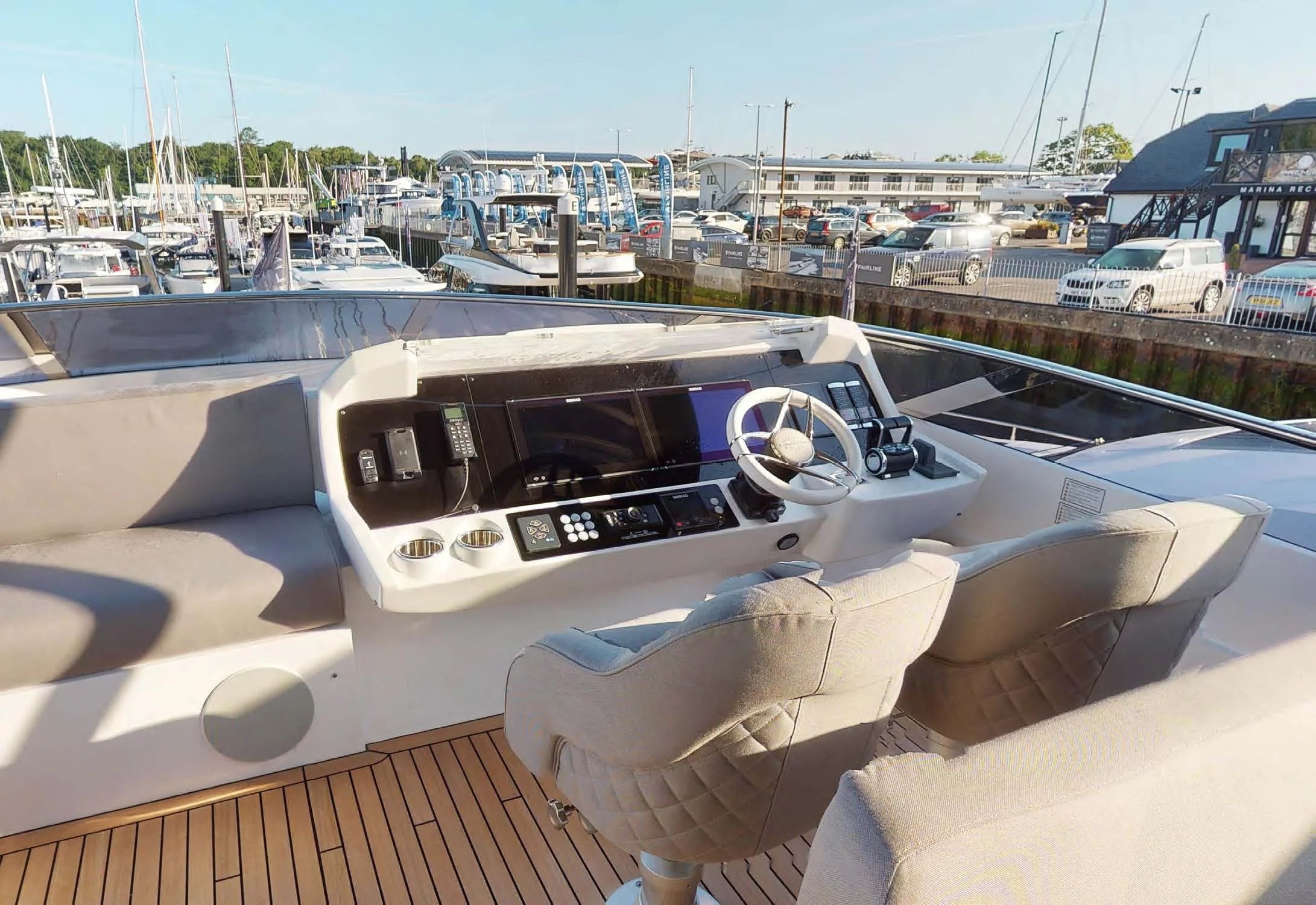 SUNSEEKER 88 YACHT görsel 15