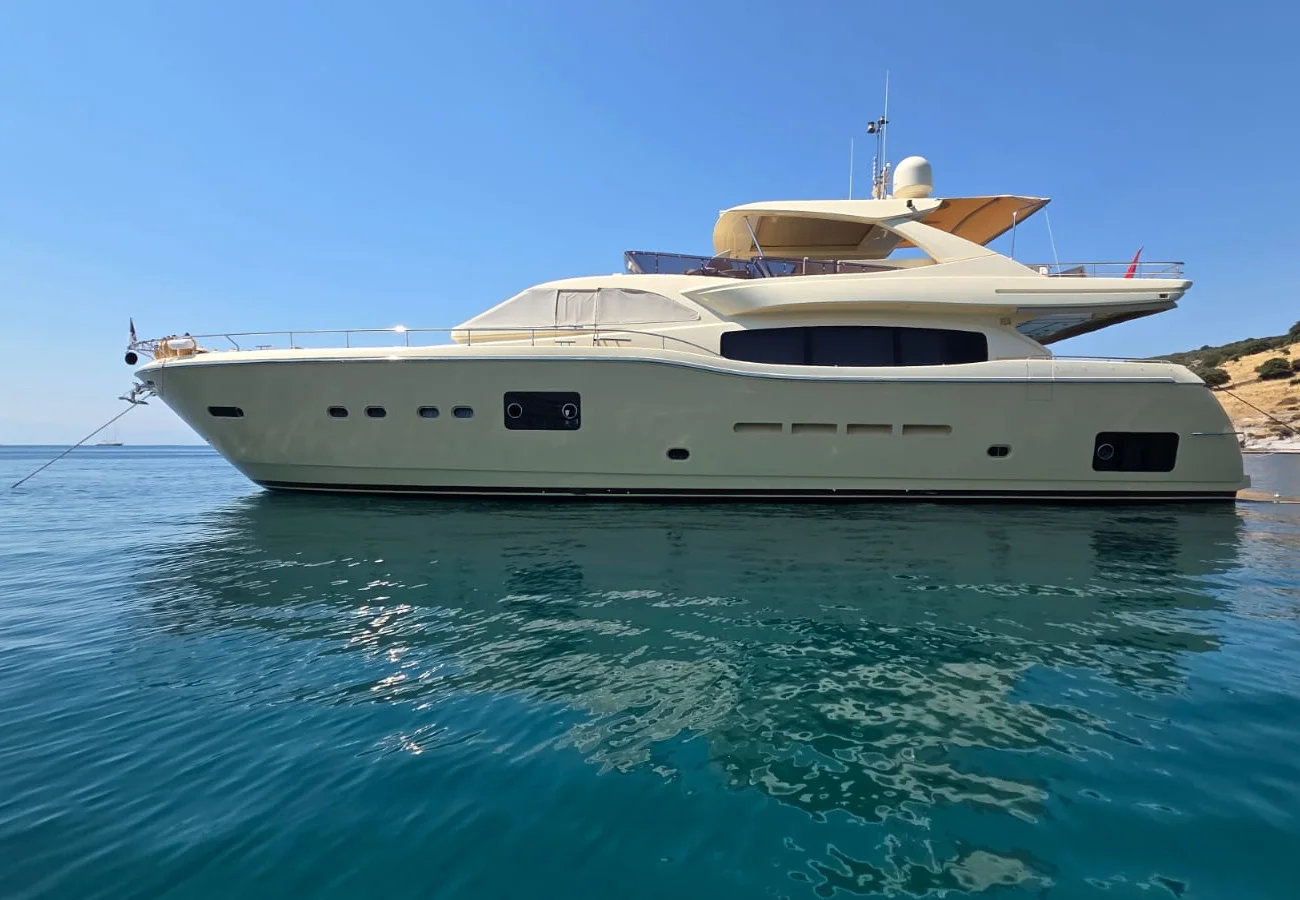 FERRETTI 840 ALTURA görsel 11