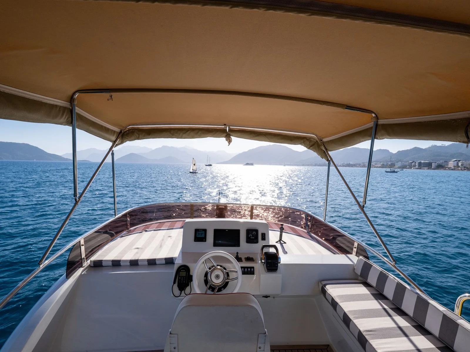 CUSTOM TRAWLER görsel 26