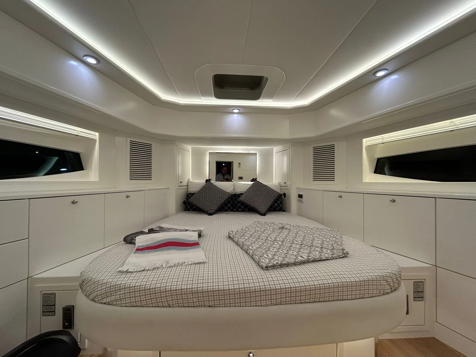 CUSTOM TRAWLER görsel 47