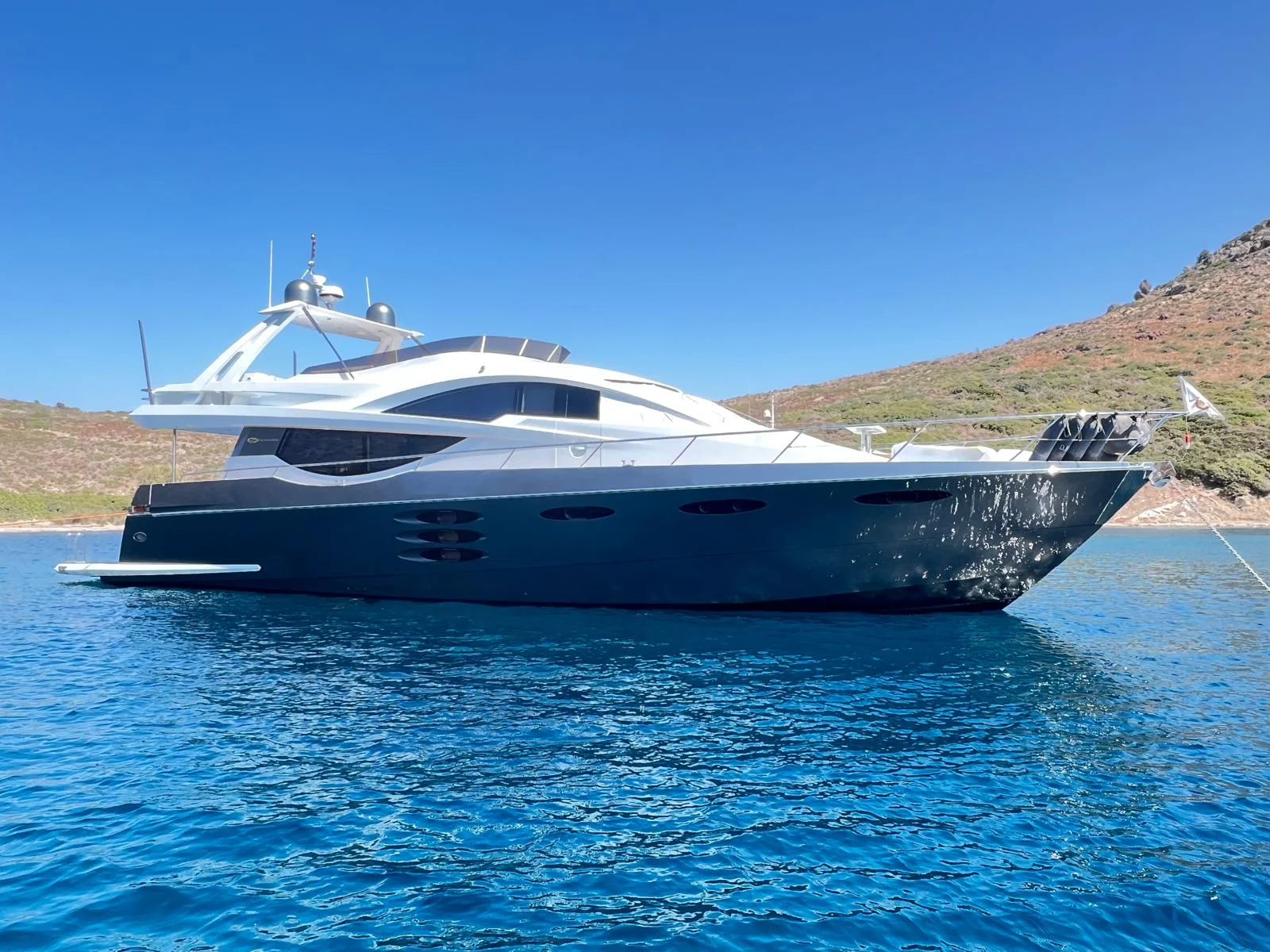 NUMARINE 78 FLY - Motor Yat