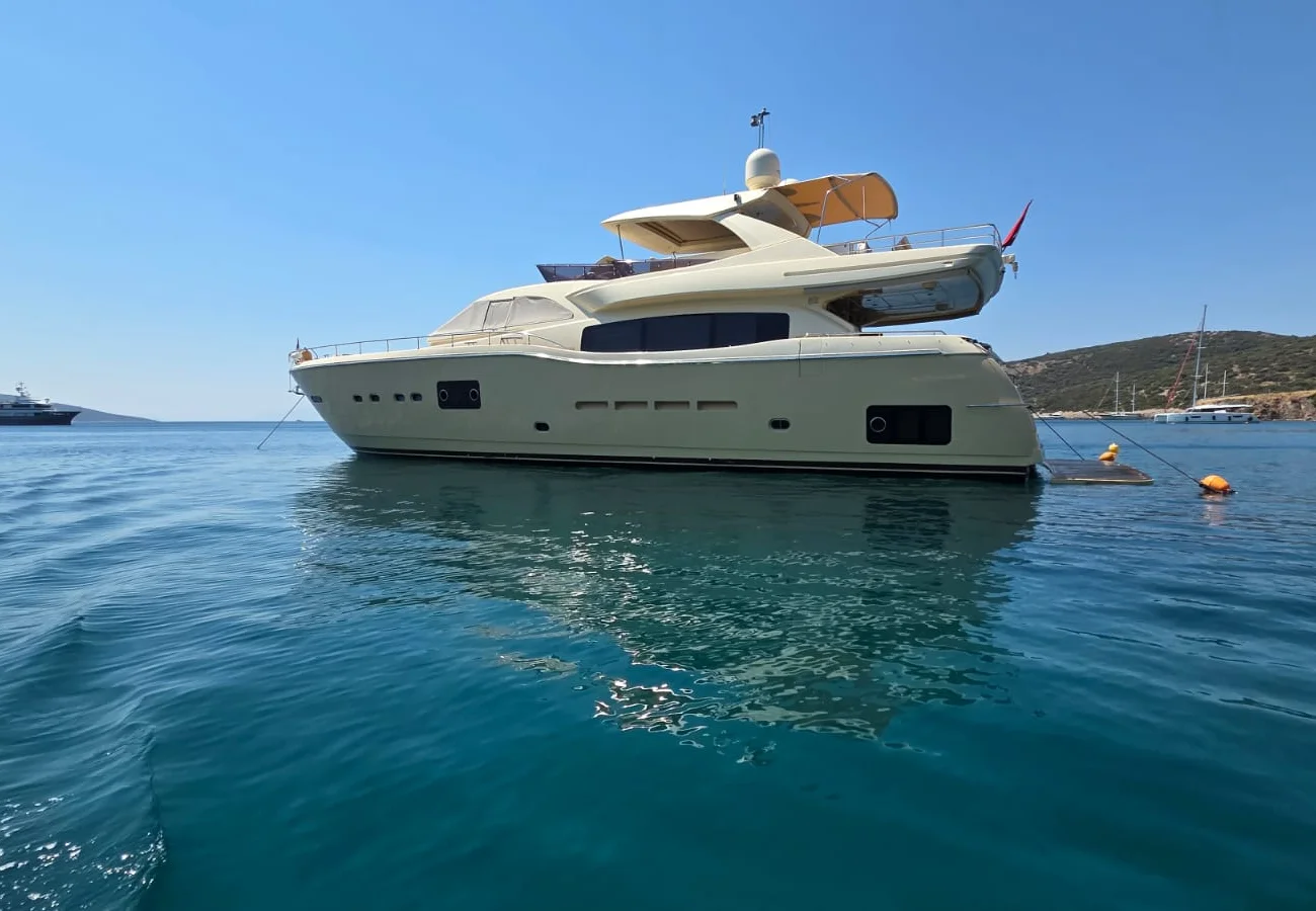 FERRETTI 840 ALTURA görsel 10